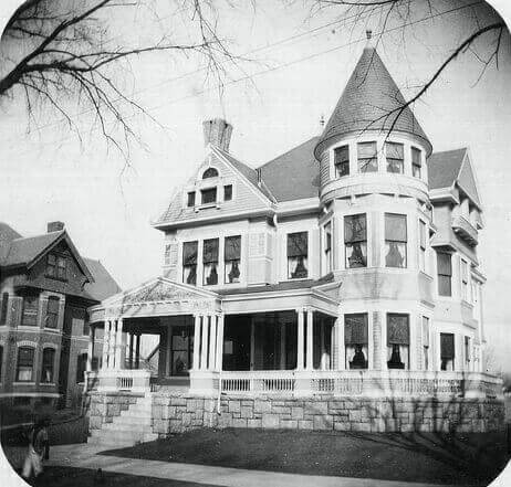 Fresenius mansion Howard at Second St_Tinypng